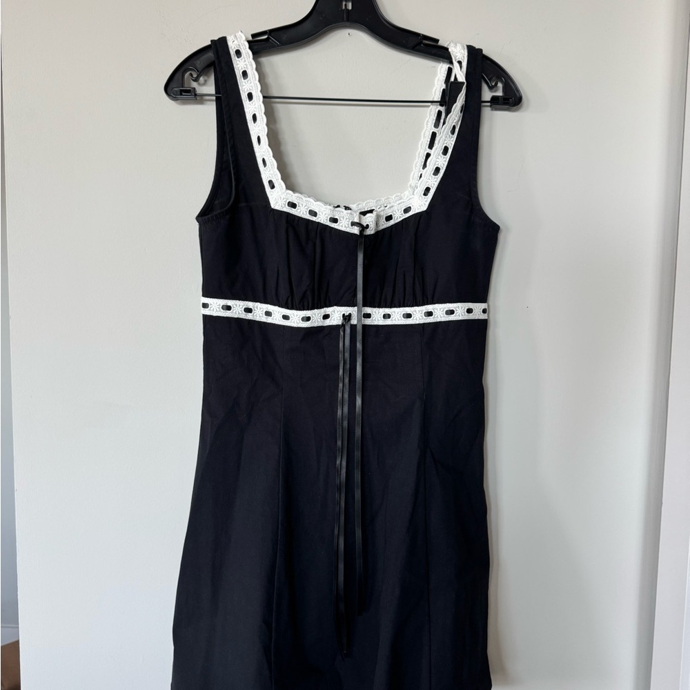 MAJORELLE Black Strapless Dress with White Lace Trim